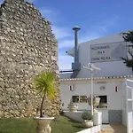 Torre Velha Al Πανσιόν 3*