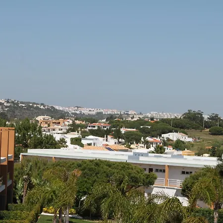 Torre Velha Al Πανσιόν Αλμπουφέιρα