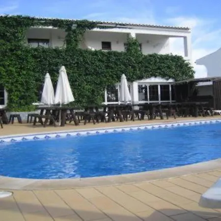 Torre Velha Al 게스트하우스 3*