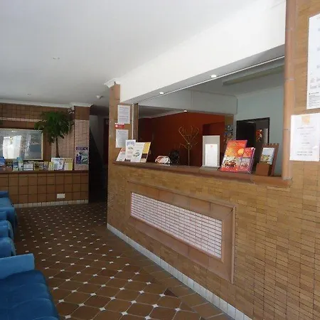 Torre Velha Al Guest house 3*