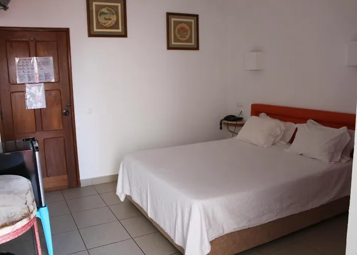 Torre Velha Al Pensionat 3*