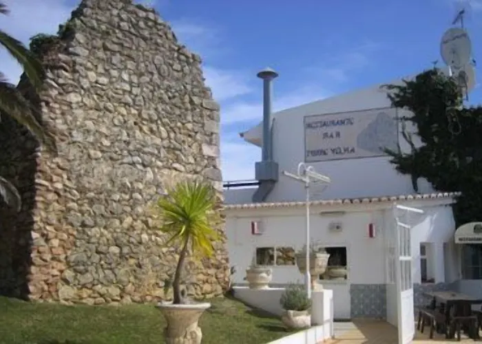 Torre Velha Al Pensionat 3*