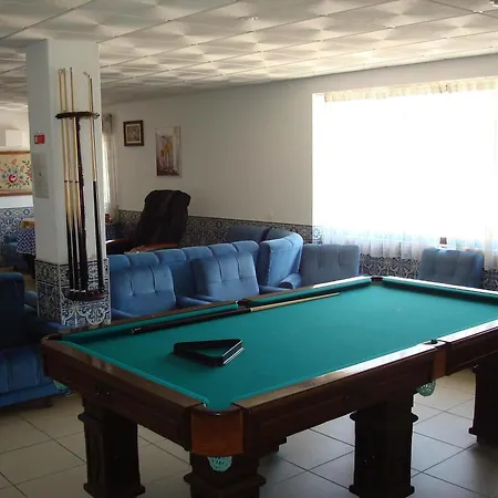 Torre Velha Al ゲストハウス 2*