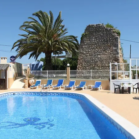 Guest house Torre Velha Al 3*